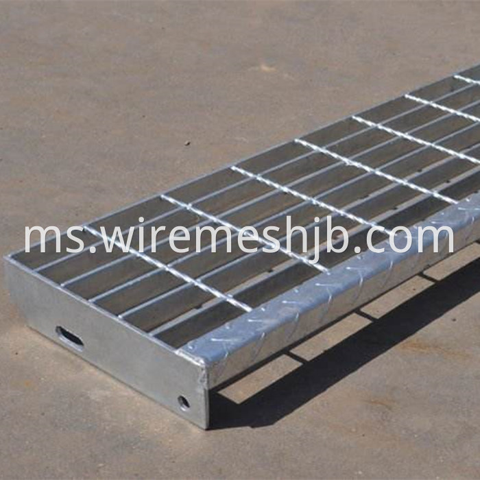 Steel Grating Stair Tread